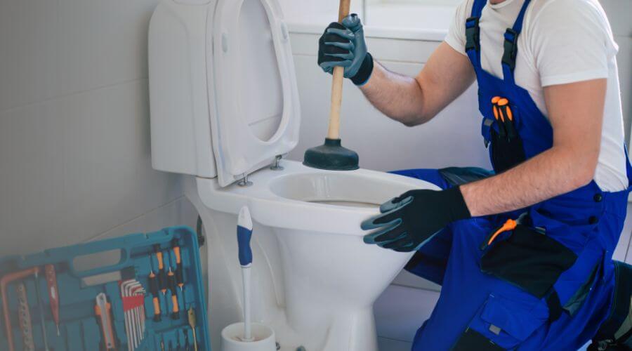 Professional expert plumbing services in Victoria, VA